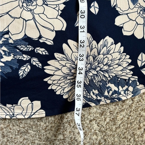 🦋C’est La Vie Blue Cream Floral Fit N Flare Mid Sleeve Mini Dress Medium Stretch - Picture 6 of 6